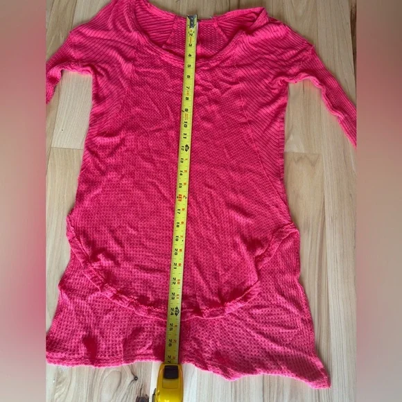 Free People Coral Poppy Red Drippy Ventura Waffle Knit Thermal Top Size XS - Picture 10 of 11